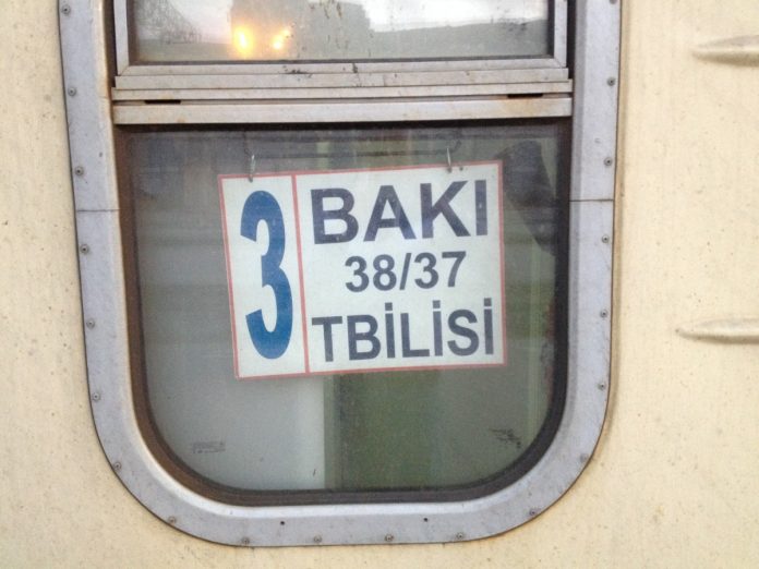 vlakom z baku do tbilisi