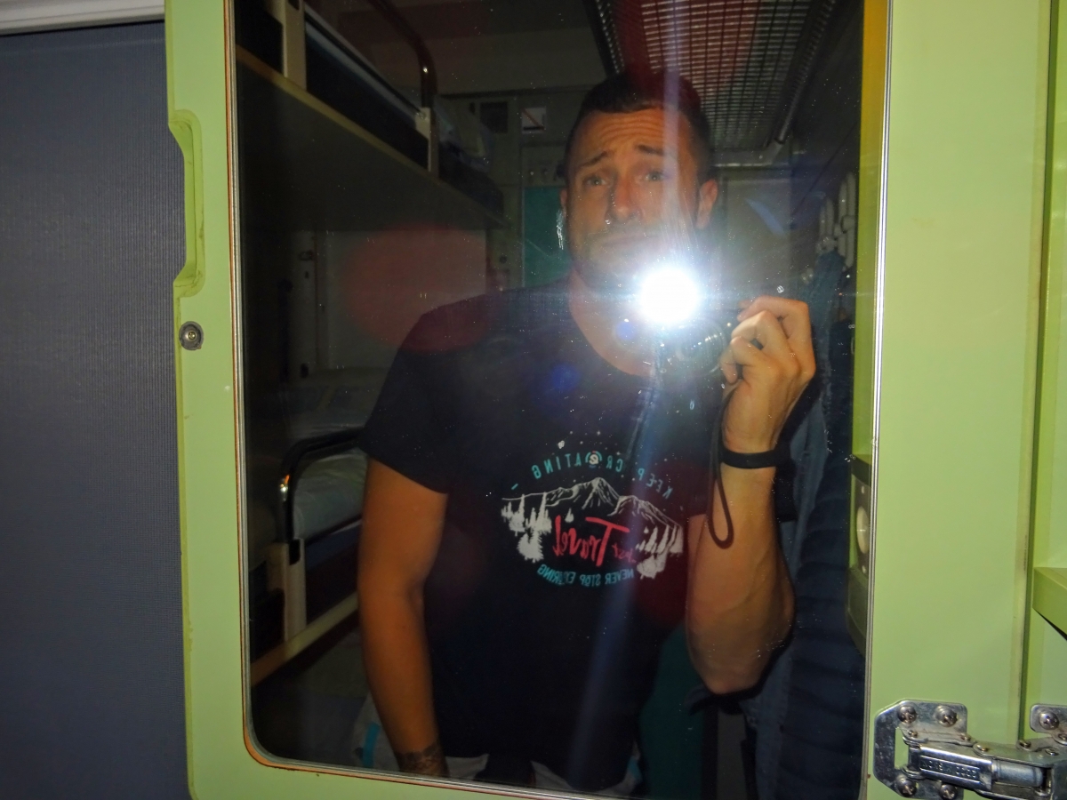 Nočný vlak z Košíc do Bratislavy a moja FOTO reportáž