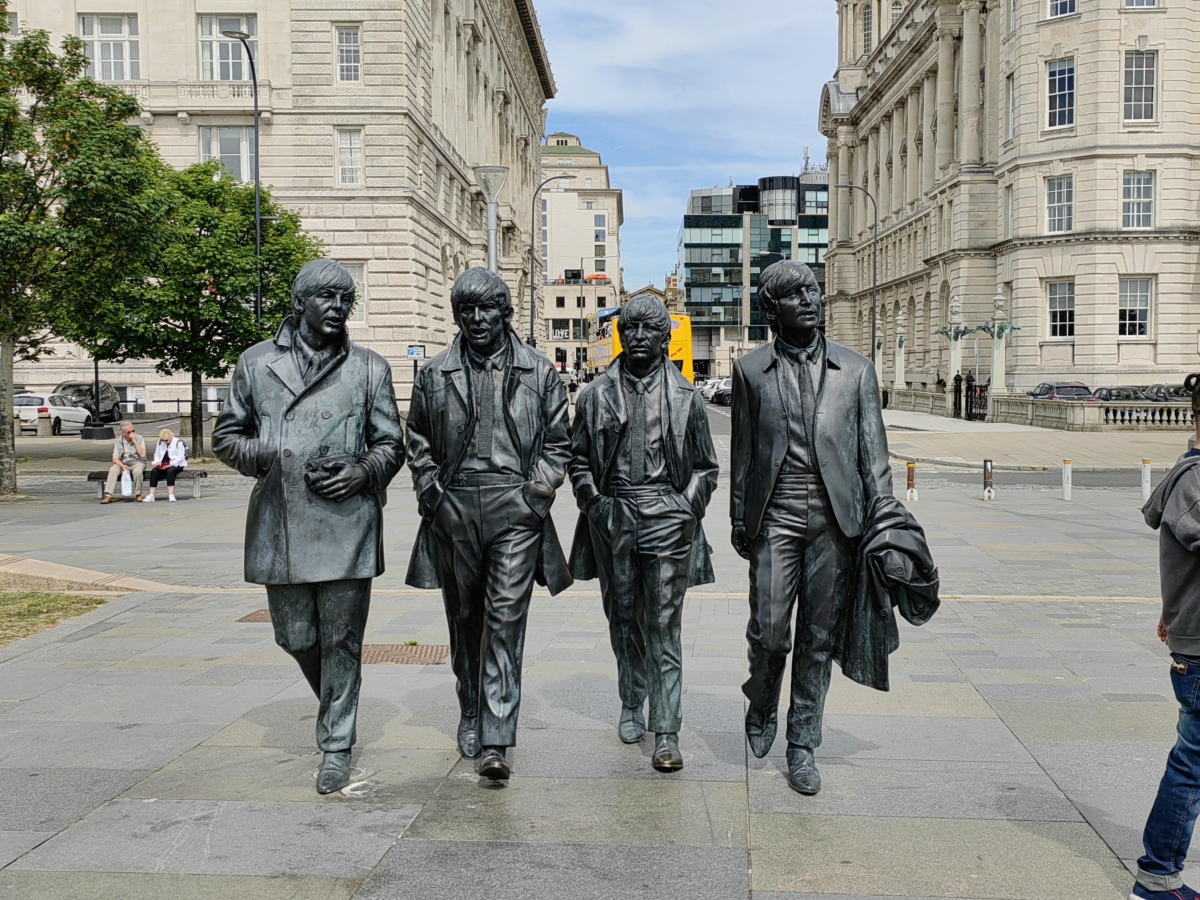 Socha Beatles v Liverpoole